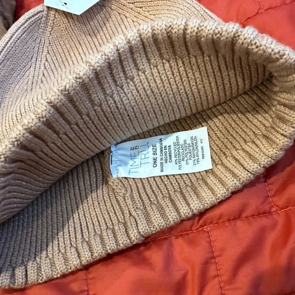 Smart Dri Eco comfort Isotoner gloves L/XL Time and Tru Tan Knit Beanie -New:Set - Picture 4 of 8